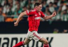 Manchester City leder jakten på en av Premier Leagues beste midtbanespillere over Manchester United