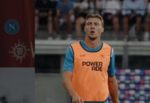 Napoli har så vidt rukket å gi Rasmus Højlund permanent kontrakt før ny Premier League-spiss jaktes