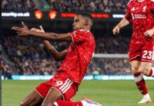 Haaland er advart – Alexander Isak har knekket koden i Liverpool-drakta!